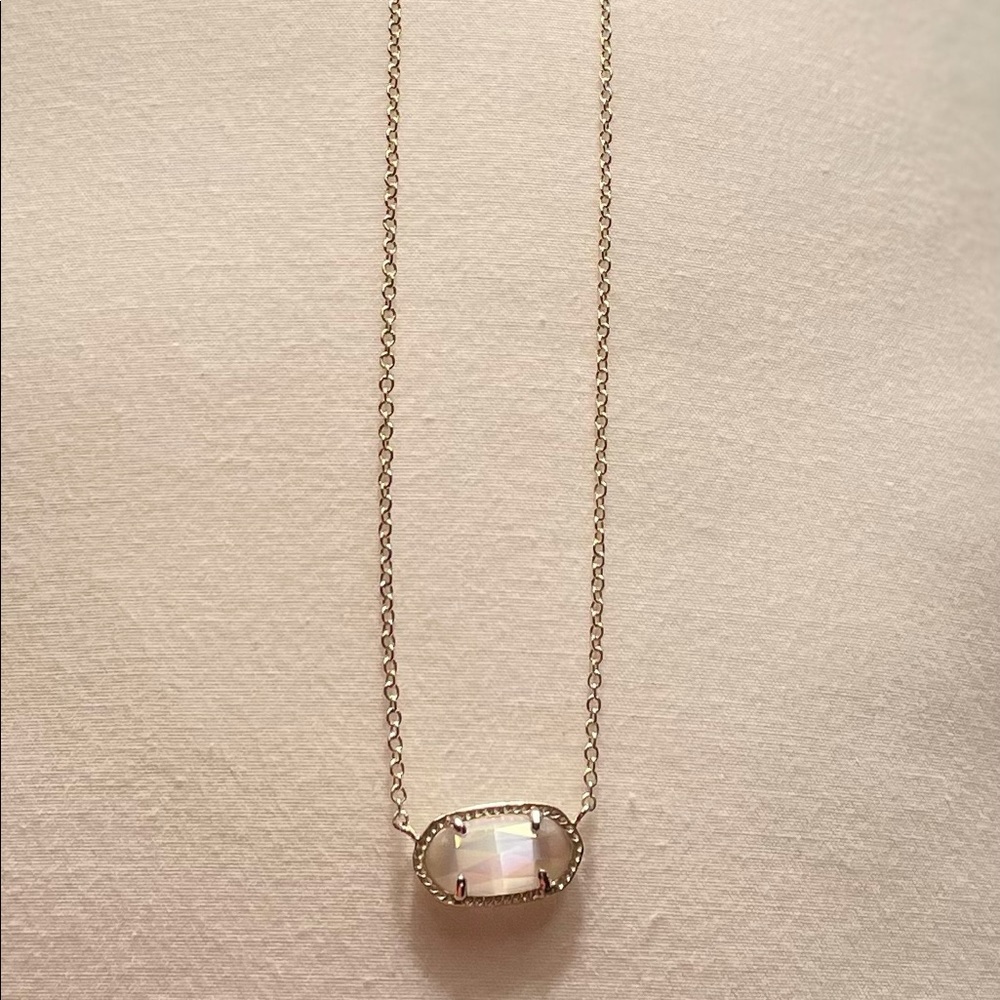 Kendra Scott Necklace